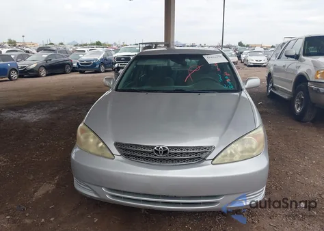 2003 Toyota Camry Le z USA, uszkodzony, nr VIN 4T1BE32K63U760484